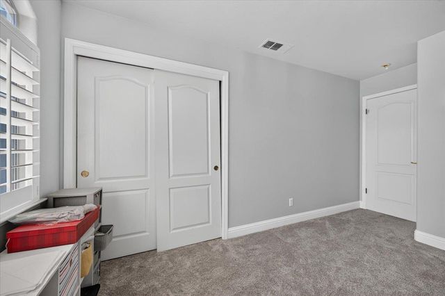 10283 N Sterling Lane, Fresno, CA 93730