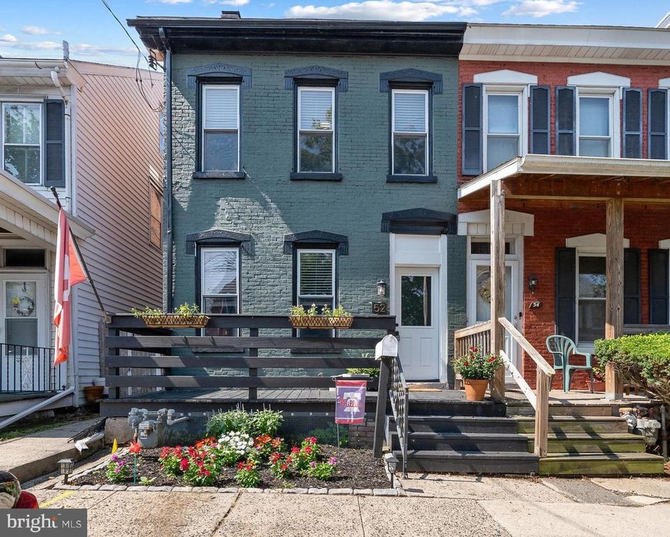 52 W 3RD ST, Pottstown, PA 19464