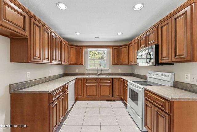 160 Hartland Drive, Madisonville, TN 37354