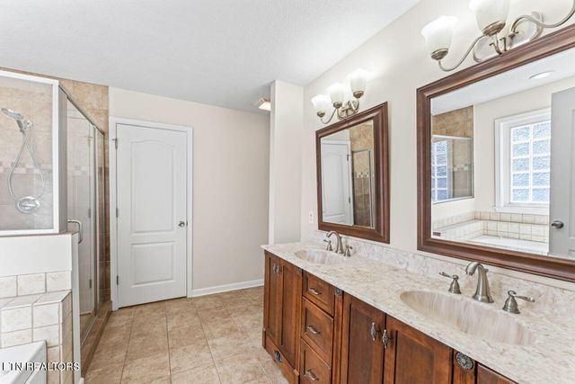 160 Hartland Drive, Madisonville, TN 37354