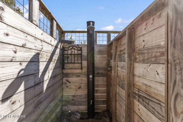 160 Hartland Drive, Madisonville, TN 37354