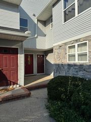 222 Bexley Ln, Piscataway Twp., NJ 08854