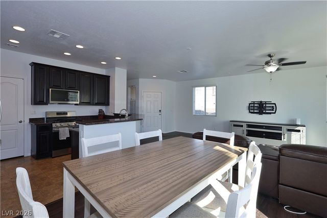 8325 Gourley Avenue, Las Vegas, NV 89178