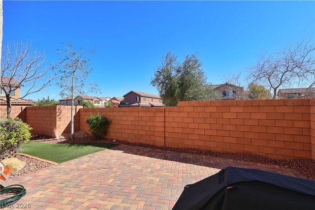 8325 Gourley Avenue, Las Vegas, NV 89178