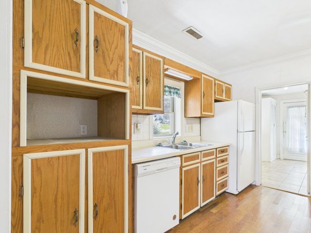 701 Garst, Cabool, MO 65689