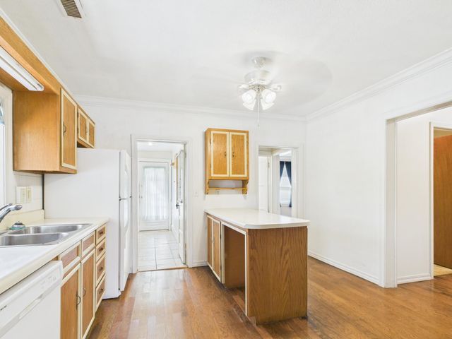 701 Garst, Cabool, MO 65689