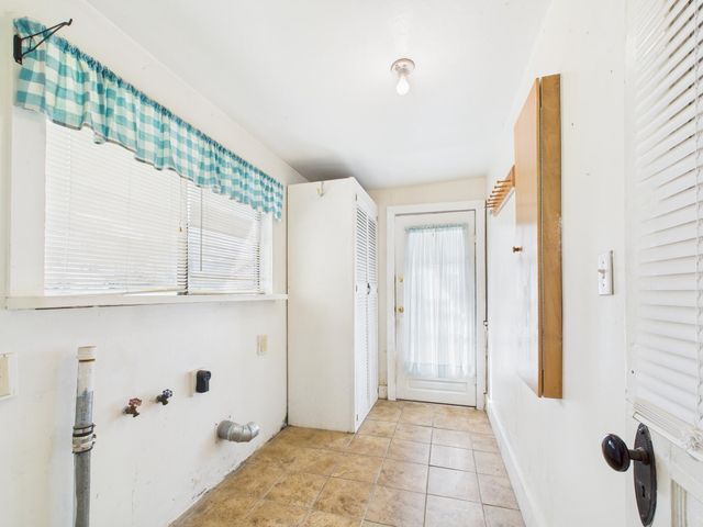 701 Garst, Cabool, MO 65689