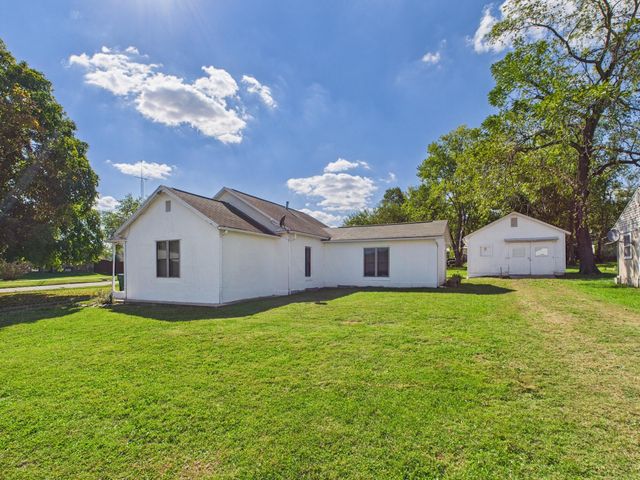 701 Garst, Cabool, MO 65689