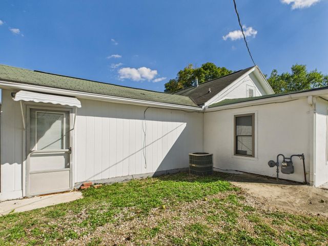 701 Garst, Cabool, MO 65689