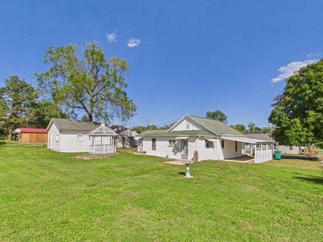 701 Garst, Cabool, MO 65689