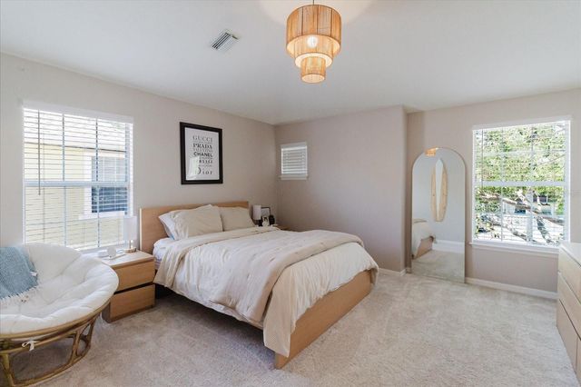 602 51ST AVENUE N, St Petersburg, FL 33703