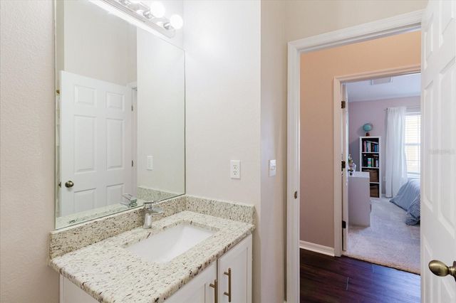 602 51ST AVENUE N, St Petersburg, FL 33703
