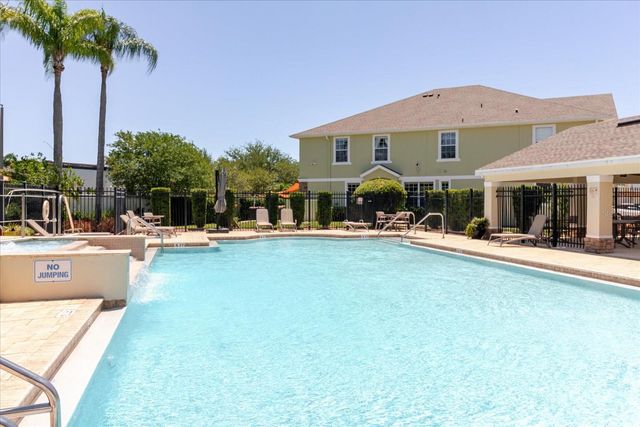 602 51ST AVENUE N, St Petersburg, FL 33703