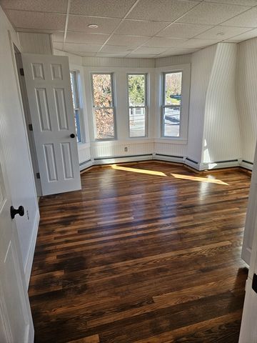 162 Prospect 3rd Floor, Lawrence, MA 01841