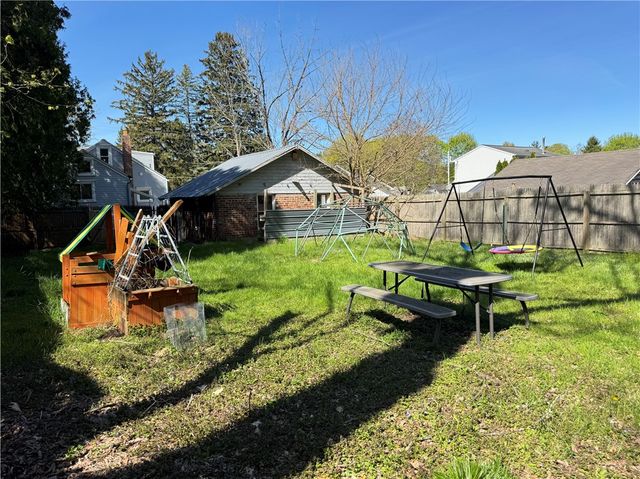 115 Olmstead Place, Onondaga, NY 13219