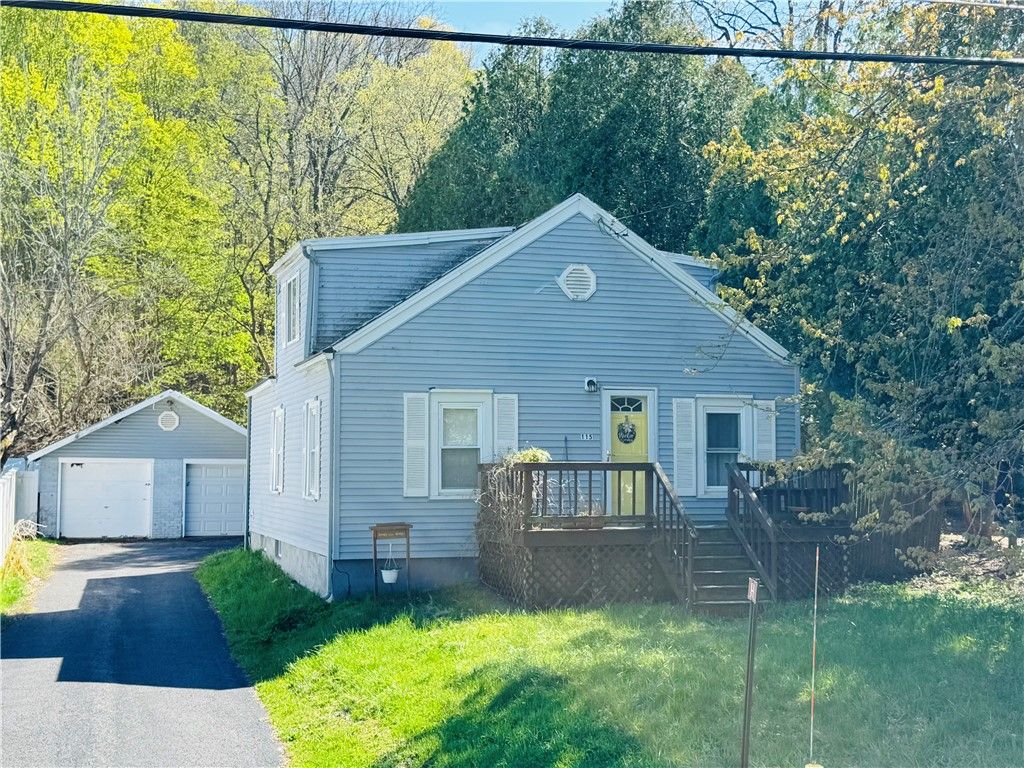 115 Olmstead Place, Onondaga, NY 13219