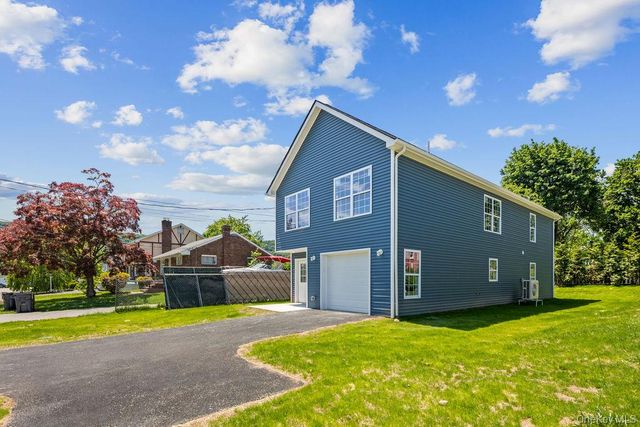 27 Wayne Avenue, West Haverstraw, NY 10993