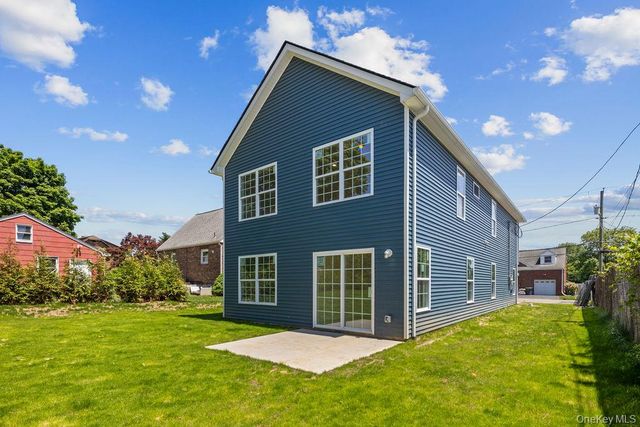 27 Wayne Avenue, West Haverstraw, NY 10993
