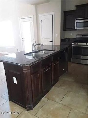 3728 COCO PALM Drive, El Paso, TX 79936