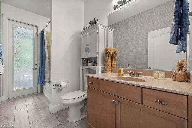 12353 Crooked Creek LN, Fort Myers, FL 33913