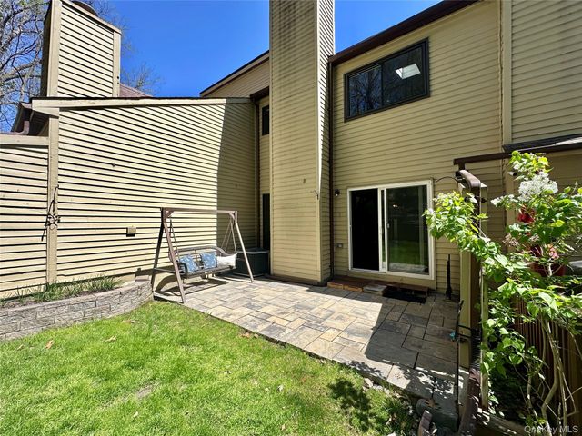19 Butternut Court, Highland Mills, NY 10930