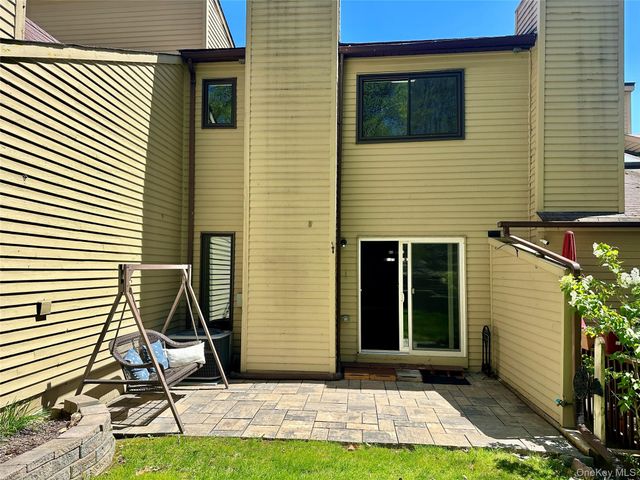 19 Butternut Court, Highland Mills, NY 10930
