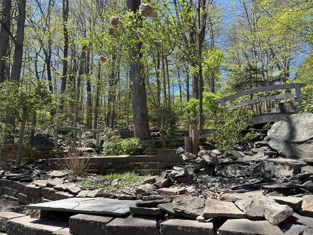 19 Butternut Court, Highland Mills, NY 10930