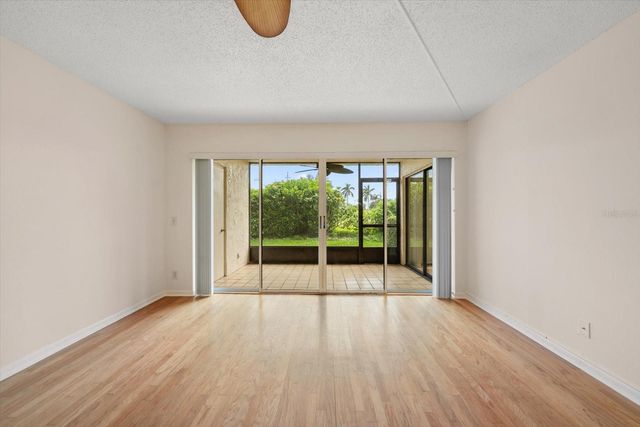 5532 PUERTA DEL SOL BOULEVARD S 138, St Petersburg, FL 33715