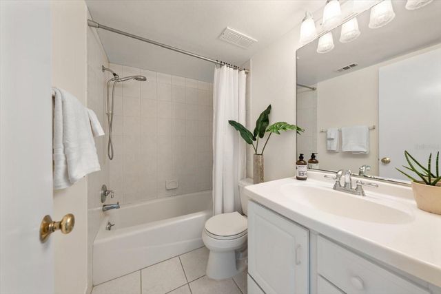 5532 PUERTA DEL SOL BOULEVARD S 138, St Petersburg, FL 33715