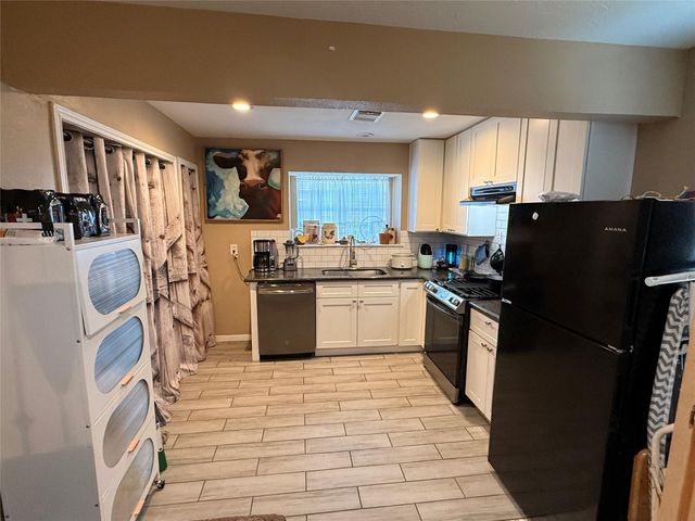 1889 Country Village Boulevard A, Humble, TX 77338