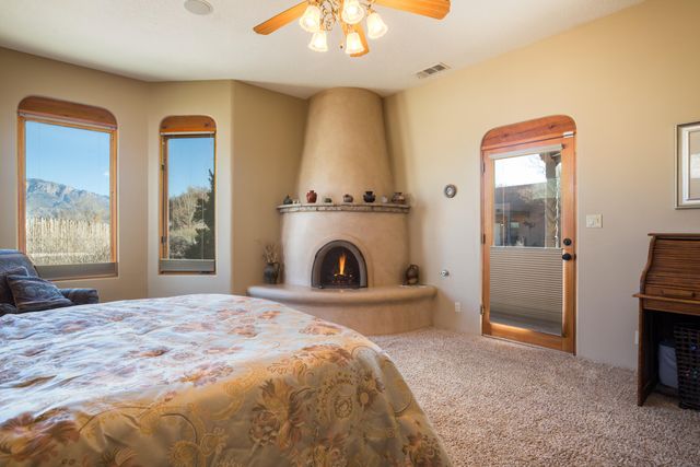 114 Veronica Court, Corrales, NM 87048