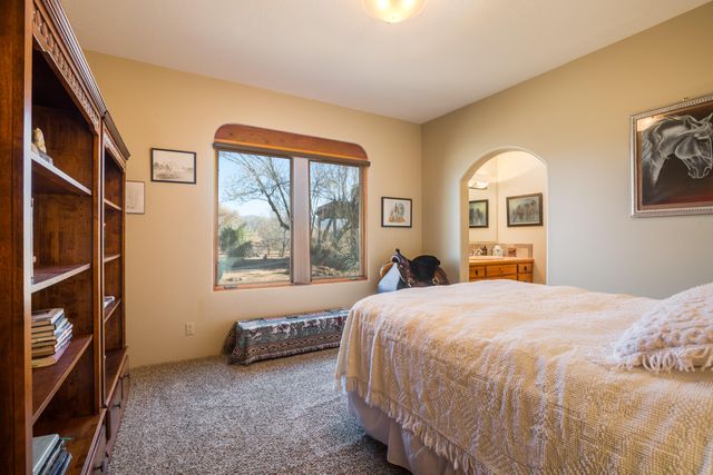 114 Veronica Court, Corrales, NM 87048