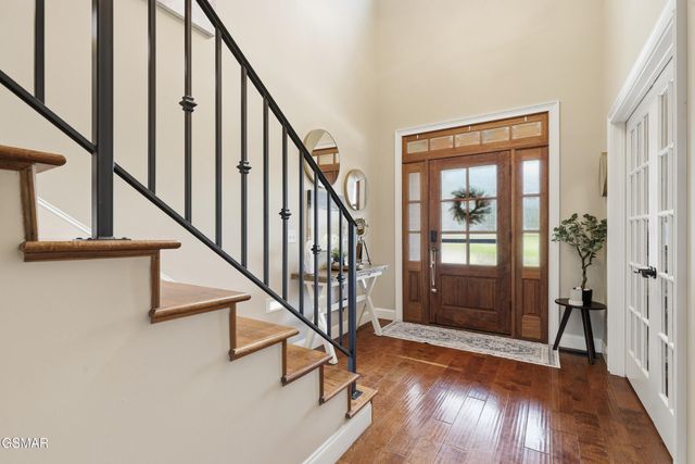 705 Waters Edge, Dandridge, TN 37725