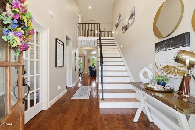 705 Waters Edge, Dandridge, TN 37725
