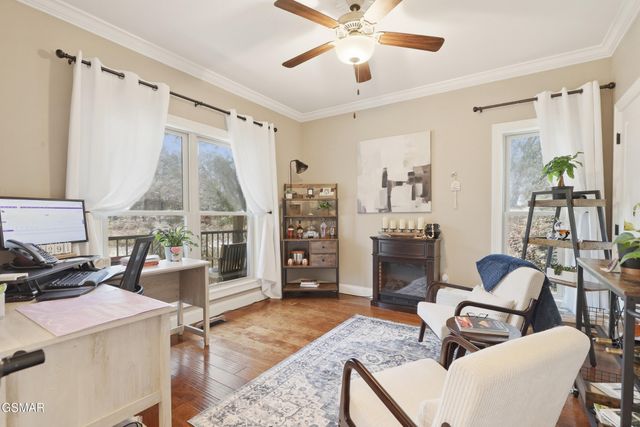 705 Waters Edge, Dandridge, TN 37725