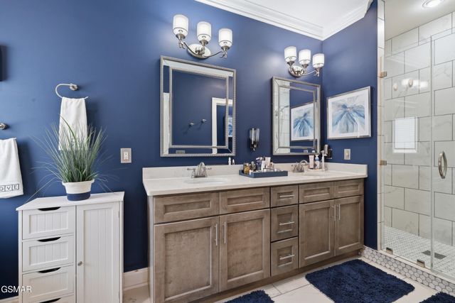705 Waters Edge, Dandridge, TN 37725