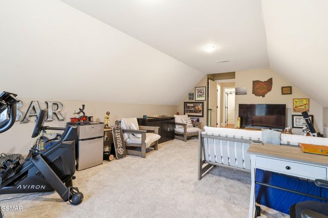 705 Waters Edge, Dandridge, TN 37725
