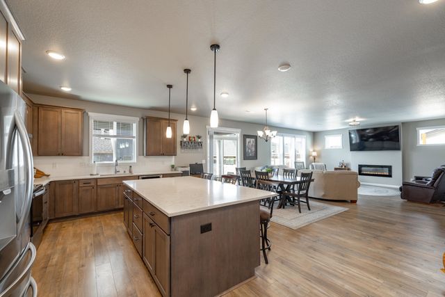 7106 S Hever St, Cheney, WA 99004