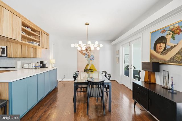 5902 WILSON LN, Bethesda, MD 20817