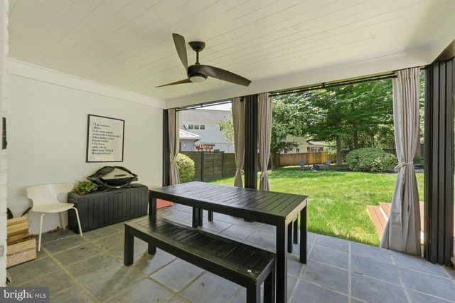 5902 WILSON LN, Bethesda, MD 20817