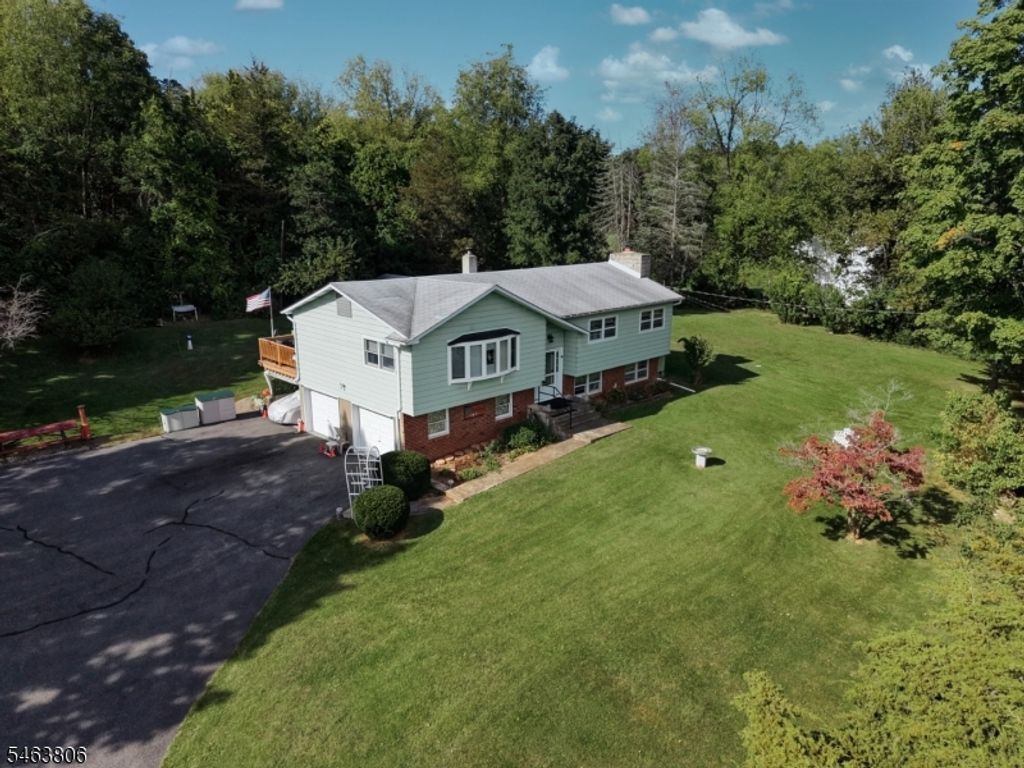 703 Rt517, Vernon Twp., NJ 07418 — exterior
