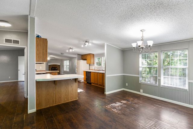 111 Shoals Court, Six Mile, SC 29682
