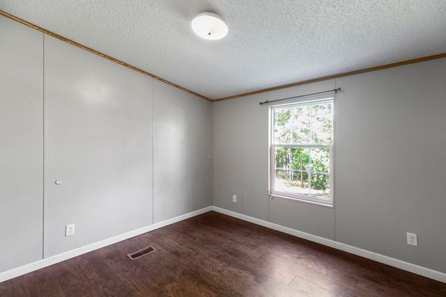 111 Shoals Court, Six Mile, SC 29682