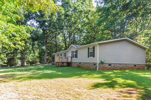 111 Shoals Court, Six Mile, SC 29682