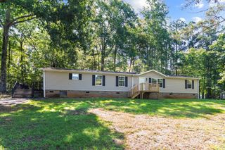 111 Shoals Court, Six Mile, SC 29682