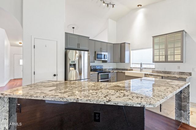 17241 N 46th Street, Phoenix, AZ 85032