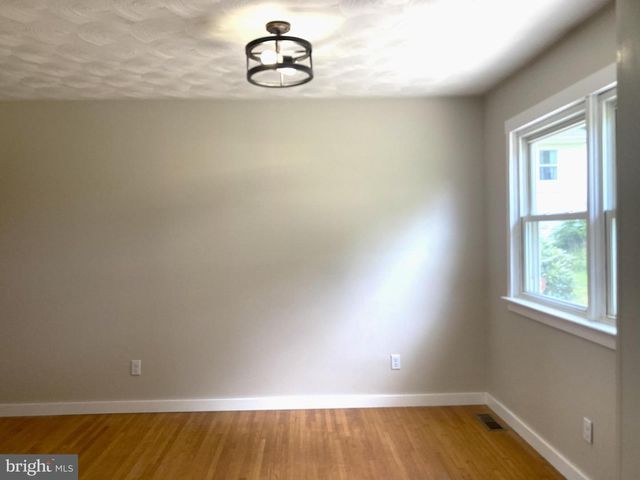 1103 COCKLIN ST, Mechanicsburg, PA 17055