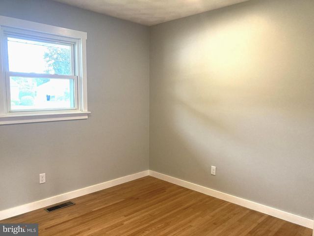1103 COCKLIN ST, Mechanicsburg, PA 17055
