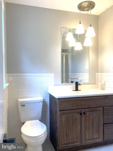 1103 COCKLIN ST, Mechanicsburg, PA 17055