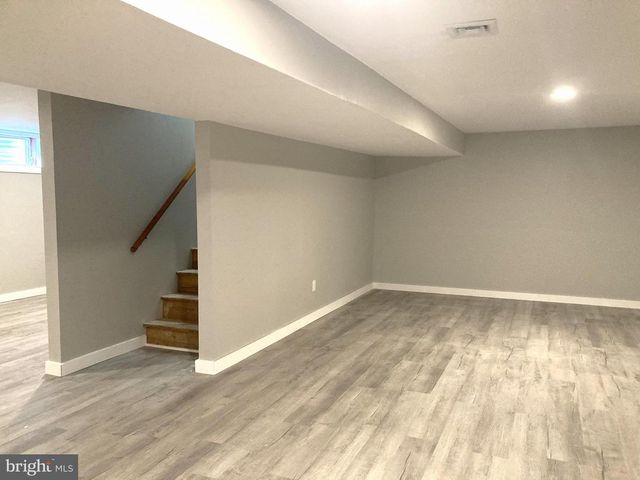 1103 COCKLIN ST, Mechanicsburg, PA 17055